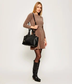lc255w00011522200os-2-trim-1727-0.jpg