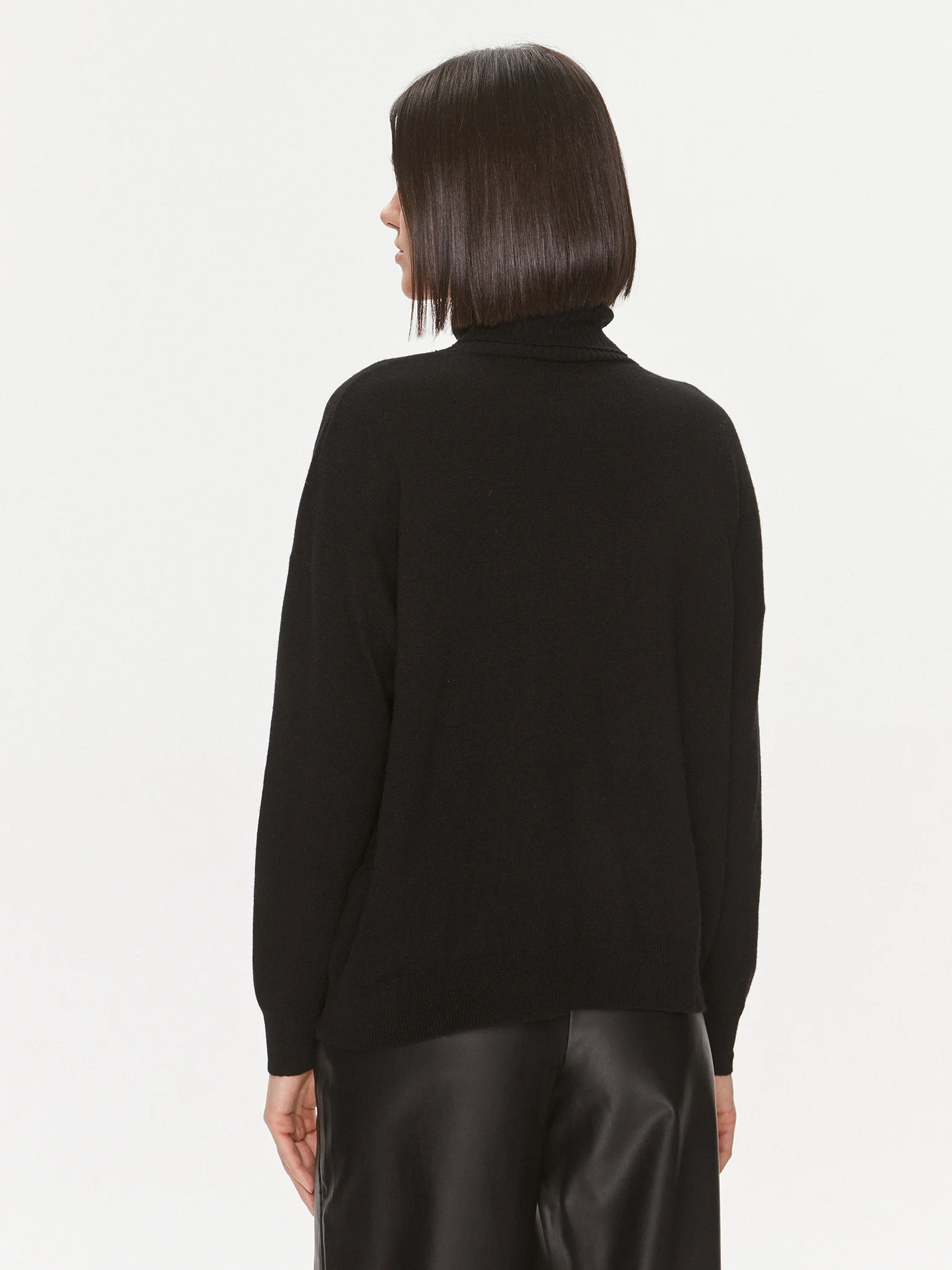 liu-jo-dolcevita-mf3432-ms14g-nero-regular-fit-0000303250119 (2)